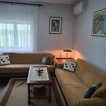 Zavicajna Kuca Sakota - Kozice דירה Stolac