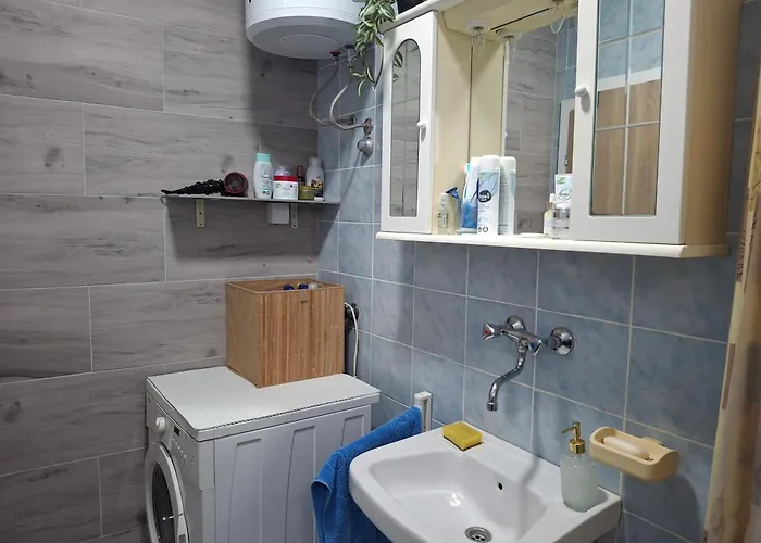 Zavicajna Kuca Sakota - Kozice Stolac